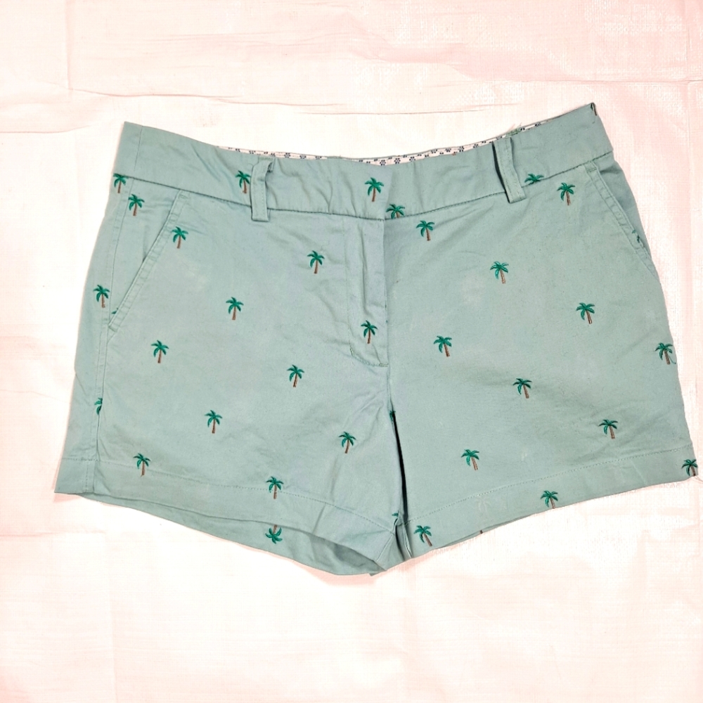 British Khaki Green Palm Tree Shorts